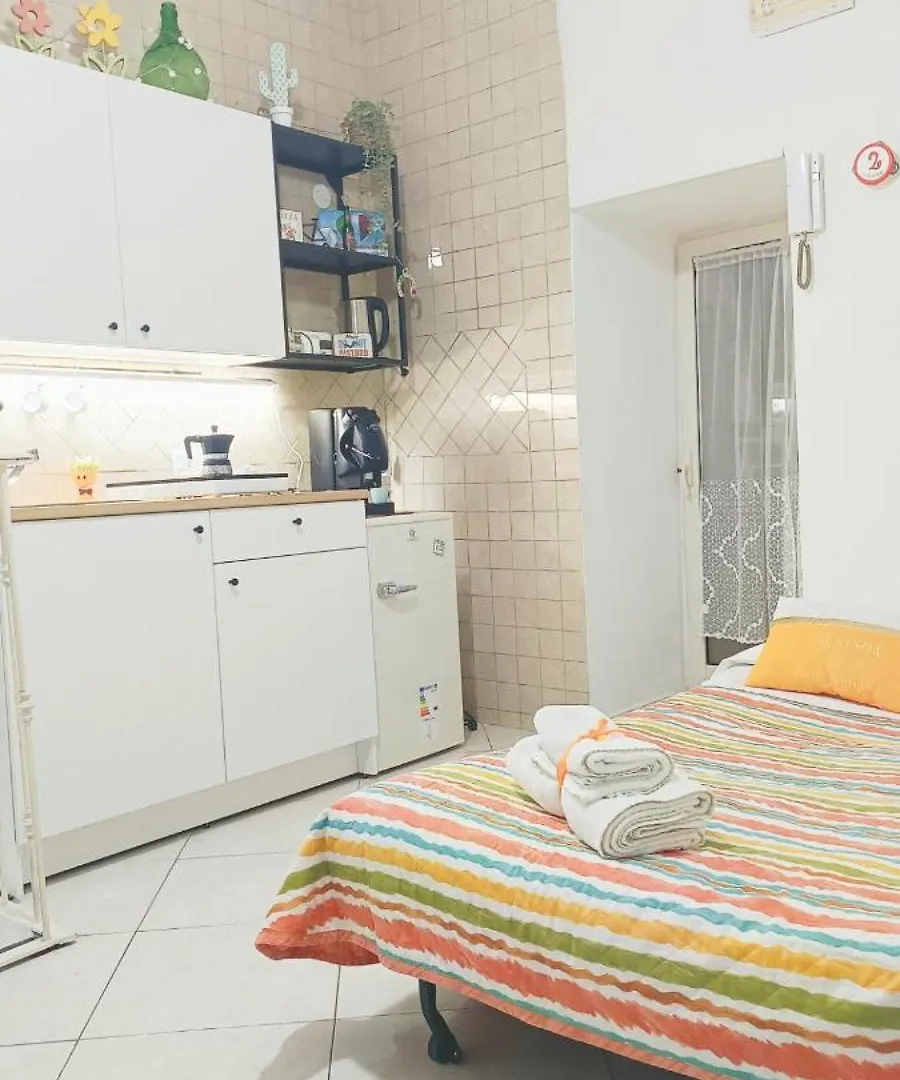 Apartment Il Balconcino Ai Tribunali Naples Italy