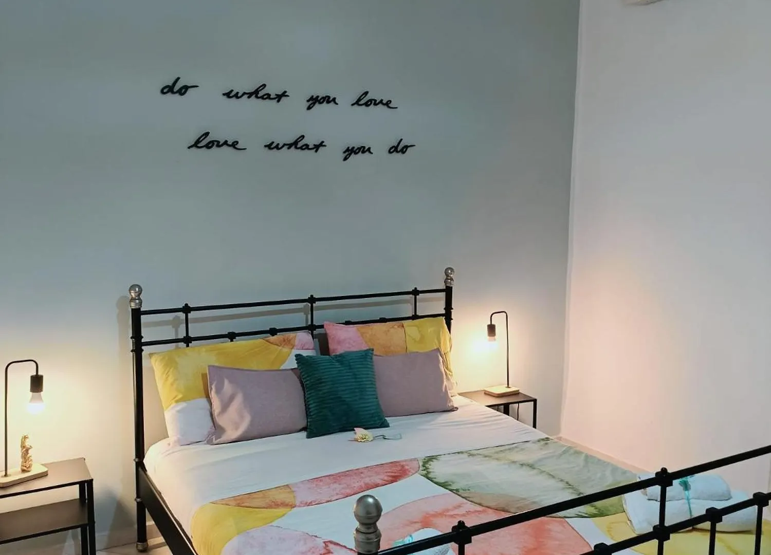 Il Balconcino Ai Tribunali Nápoles Apartamento